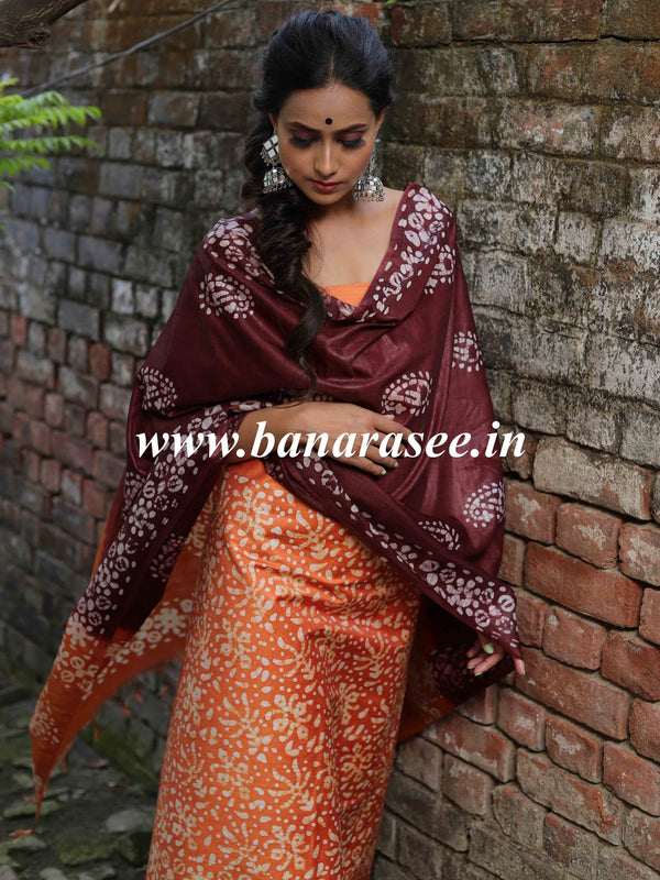 Handloom Khadi Cotton Hand-Dyed Batik Pattern Salwar Kameez Dupatta Set-Orange & Maroon