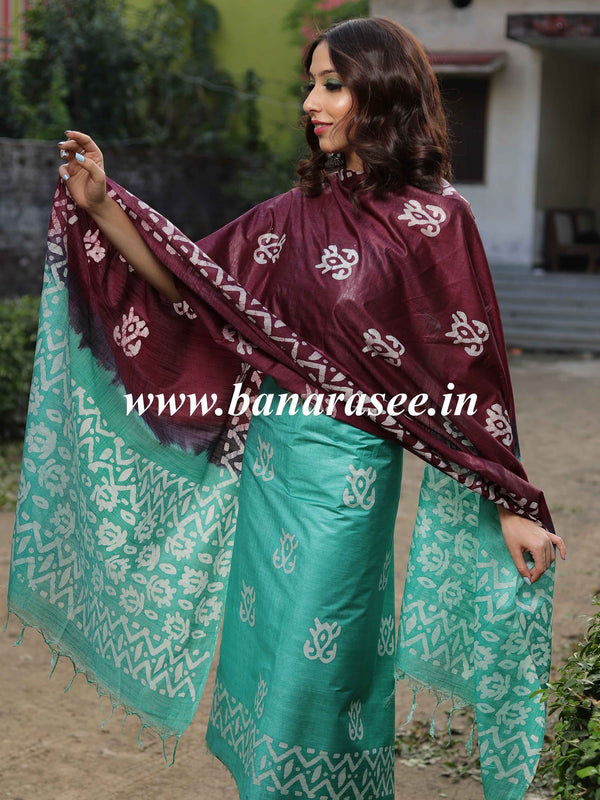 Handloom Khadi Cotton Hand-Dyed Batik Pattern Salwar Kameez Dupatta Set-Green & Wine