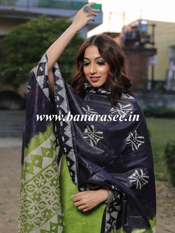 Handloom Khadi Cotton Hand-Dyed Batik Pattern Salwar Kameez Dupatta Set-Green & Blue