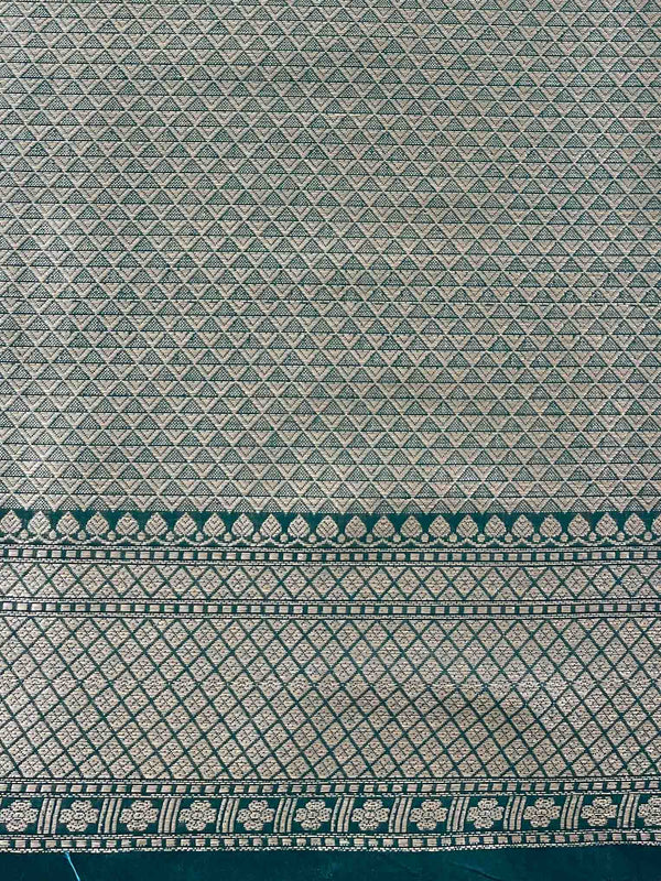 Banarasee Handwoven Pure Silk Cotton Saree With Zari Buti & Border-Deep Green