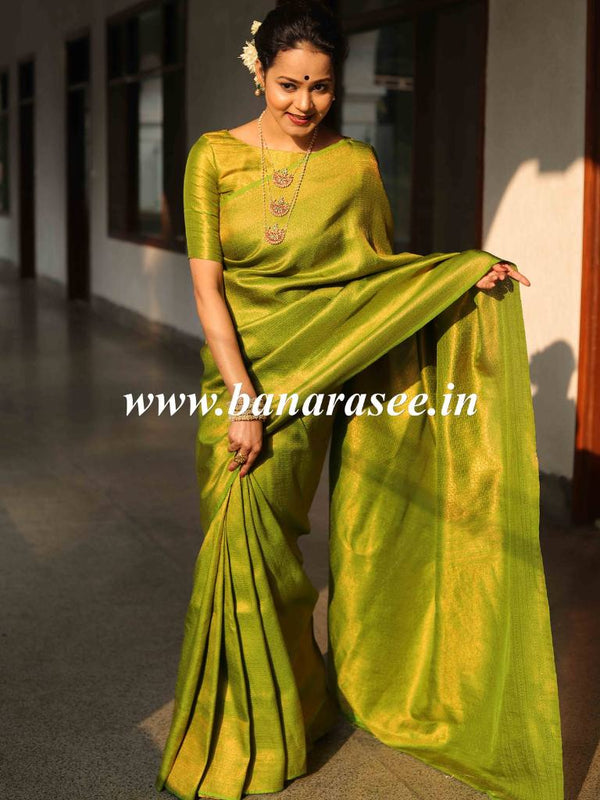 Banarasee Kubera Pattu Soft Silk Saree With Copper Zari Work-Green