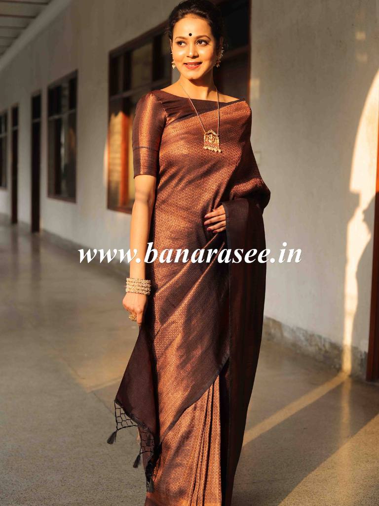Banarasee Kubera Pattu Soft Silk Saree With Copper Zari Work-Black