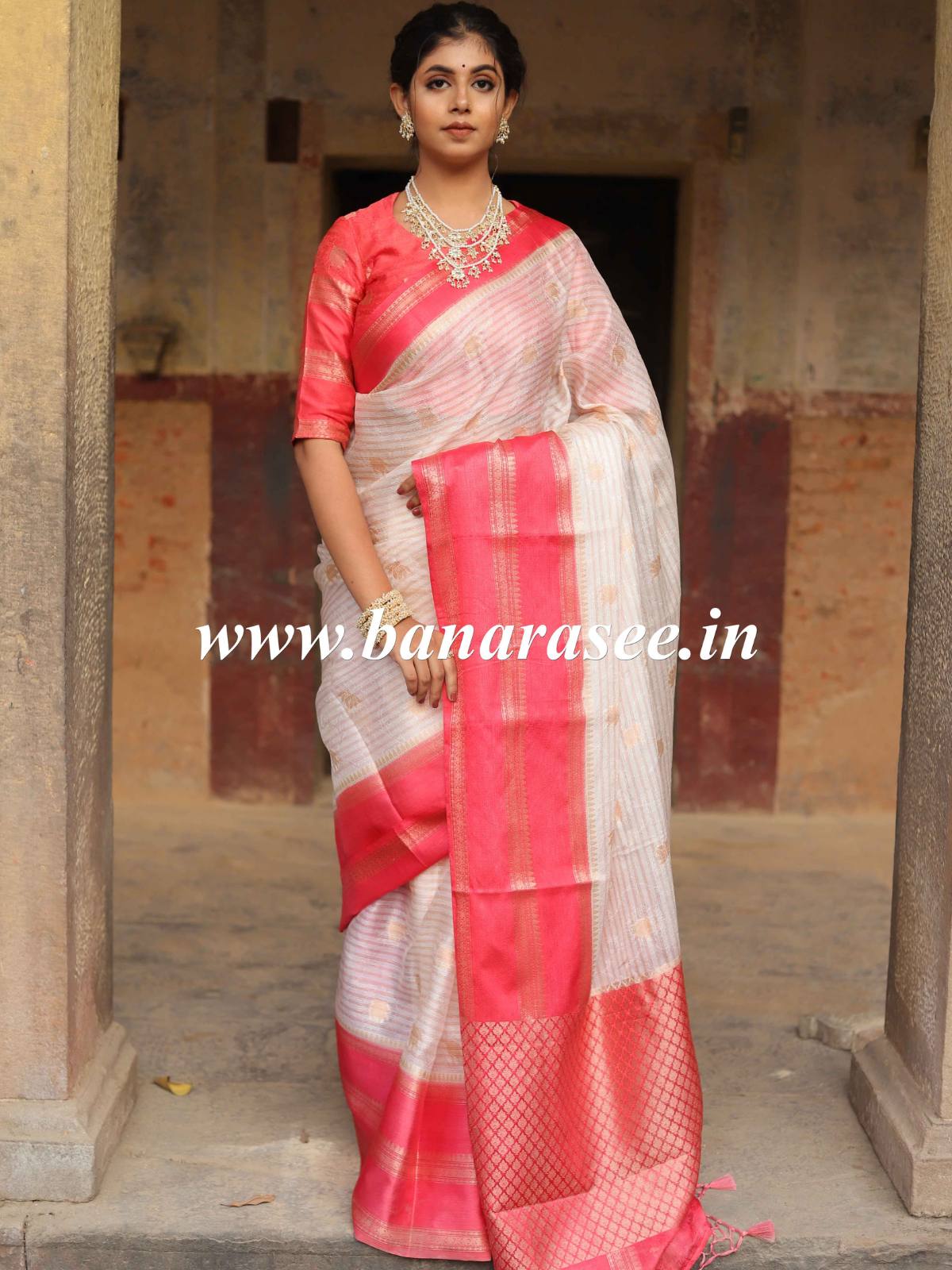 Banarasee Handwoven  Soft Semi Silk Saree With Contrast Border Design-White & Red